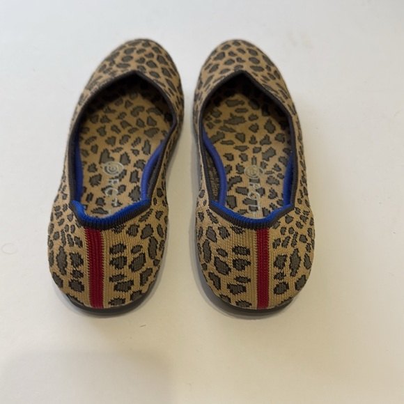 Limited Edition Rothy’s Leopard Round Toe - Picture 2 of 3